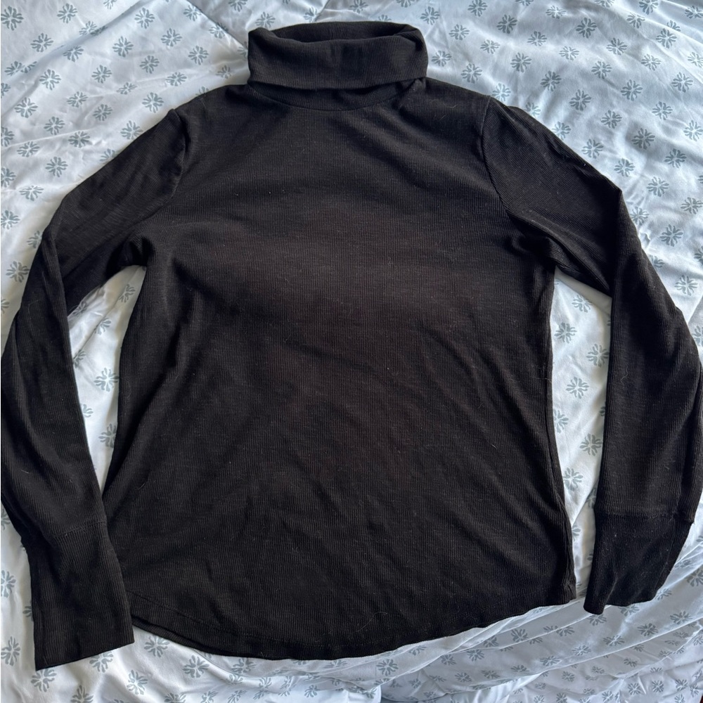 GAP rib turtleneck